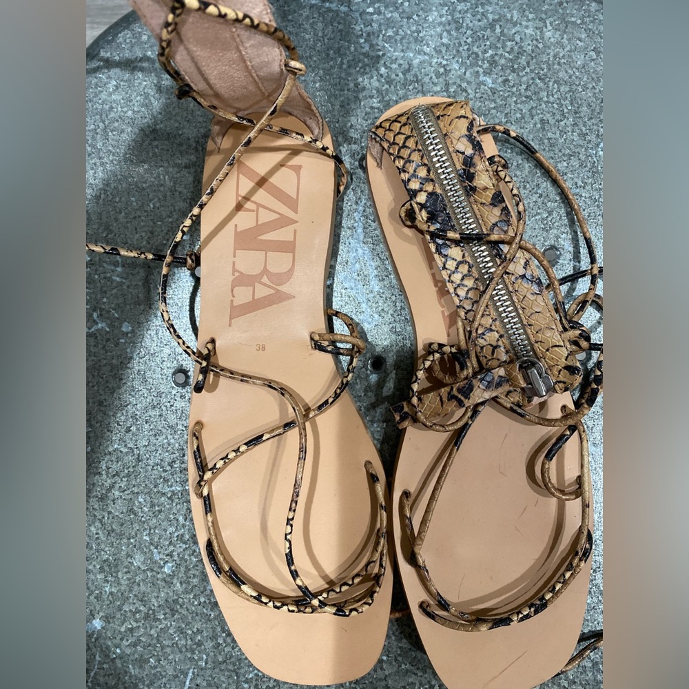 Zara scrappy snake print sandals size 7